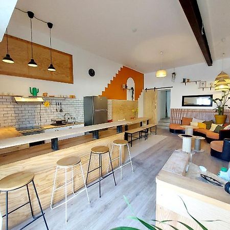 Coast - Utopy Hostel Biarritz Exteriör bild